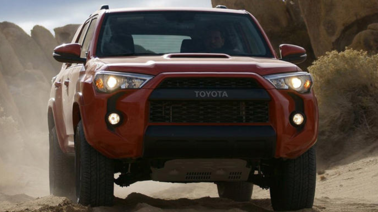 "Unveiling the Secret: Why Toyota Dominates the Road with Unstoppable SUVs! 🚀"